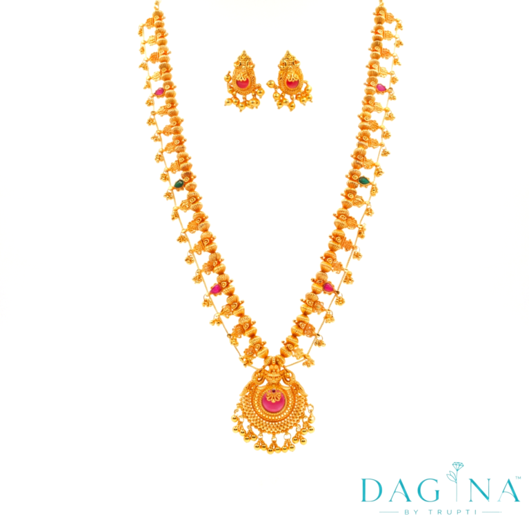 Kolhapuri Saaj Traditional Maharashtrian Necklace Set with Earrings